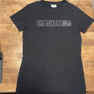 Gymshark tee shirt(Never worn)